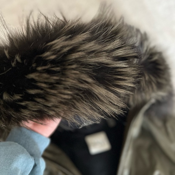 SAM New York jacket with fur hood - Picture 4 of 4